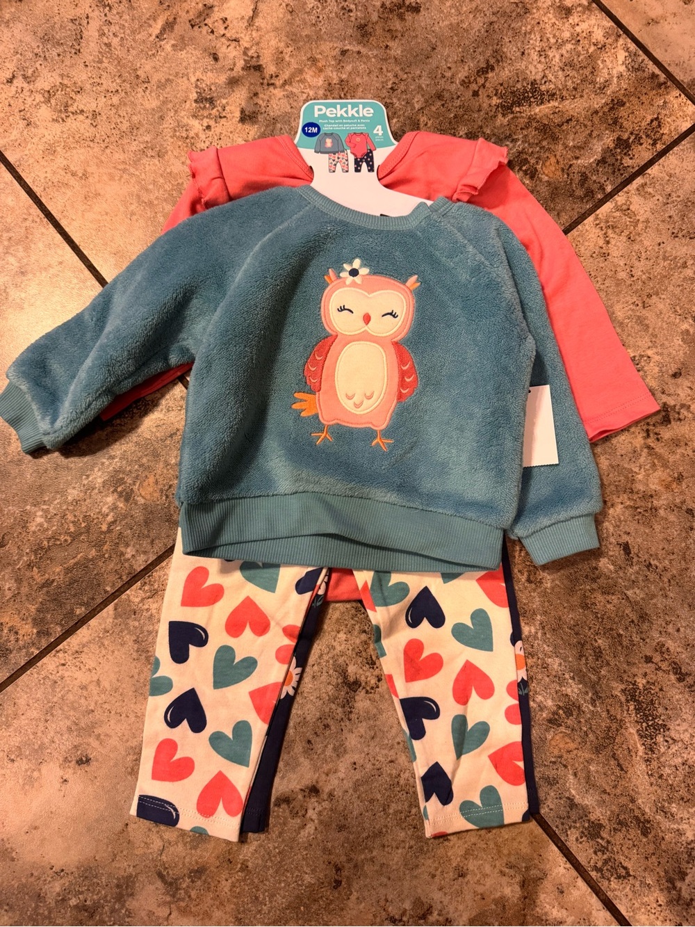 NWT Product: Pekkle Plush Top With Bodysuit & Pants 2 Outfits 4 Pieces 12 months